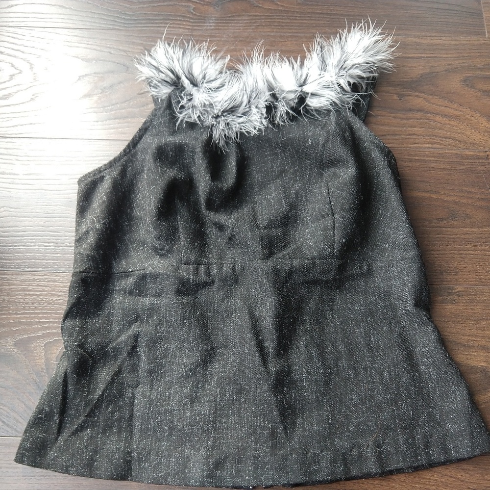 Heart Soul shirt with maribou trim, medium